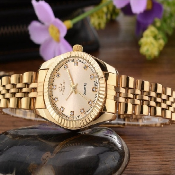 CHENXI Luxury Couple Watch - Picture 3 of 3